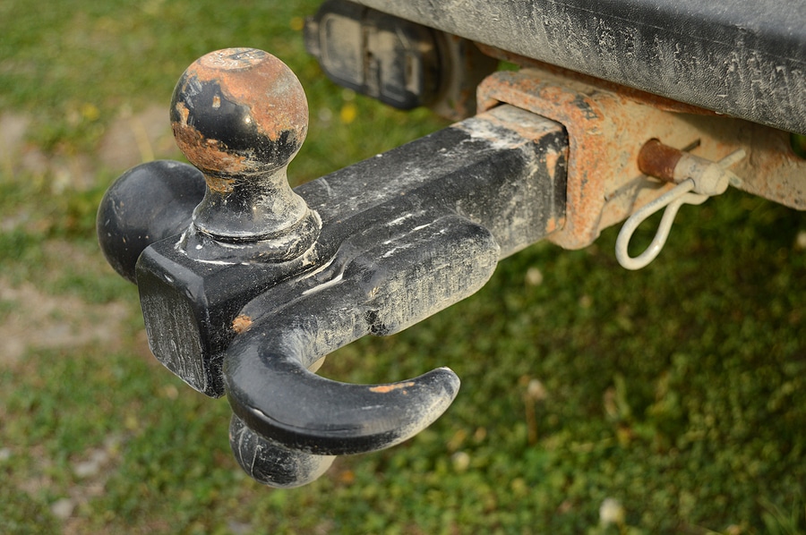 Signs It’s Time to Upgrade Your Trailer Hitch